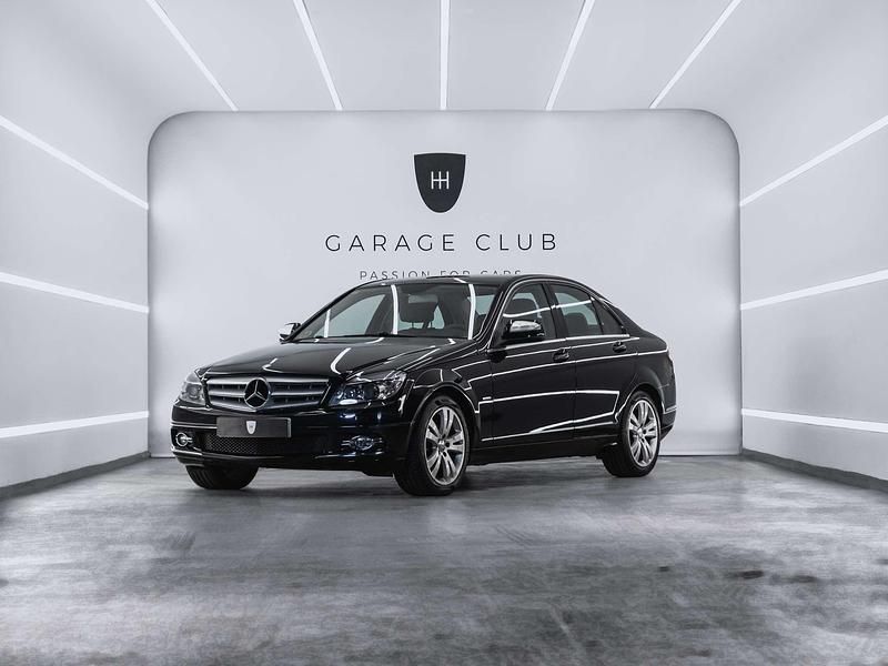 Usado Mercedes C220 Avantgarde 170 CV (125 kW) 2007 Negro Berlina