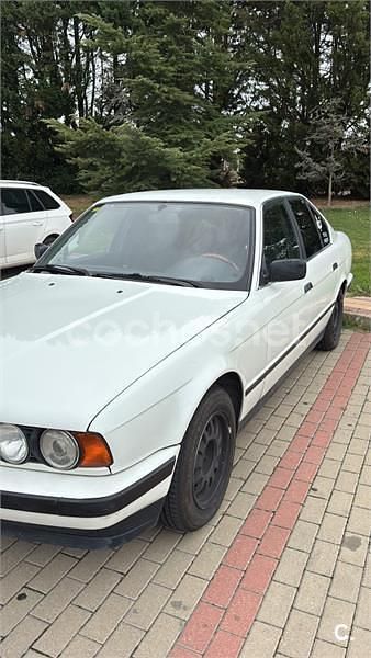 Usado BMW 518 113 CV (83 kW) 1993 Blanco Berlina