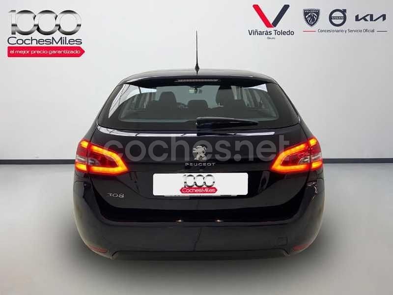 Usado Peugeot 308 SW Business-Line 120 CV (88 kW) 2017 Azul Familiar