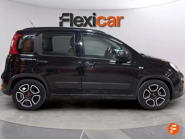 Usado Fiat Panda 70 CV (51 kW) 2022 Negro Berlina