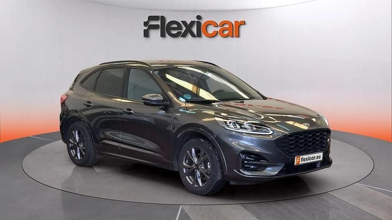 Usado Ford Kuga ST-Line 150 CV (110 kW) 2022 Gris SUV