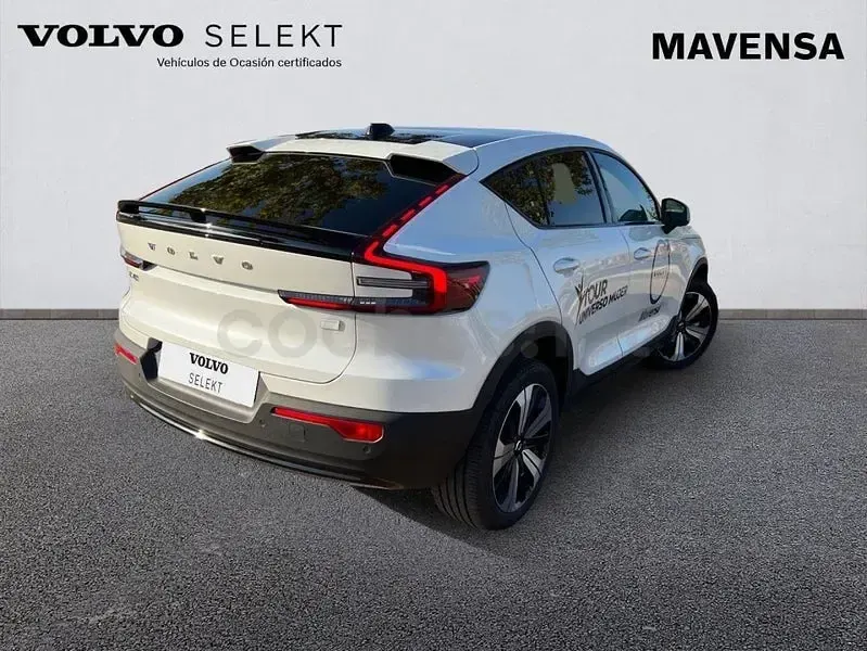 Käytetty Volvo C40 Plus 169 kW (231 HP) 2023 Eléctrico Katumaasturi