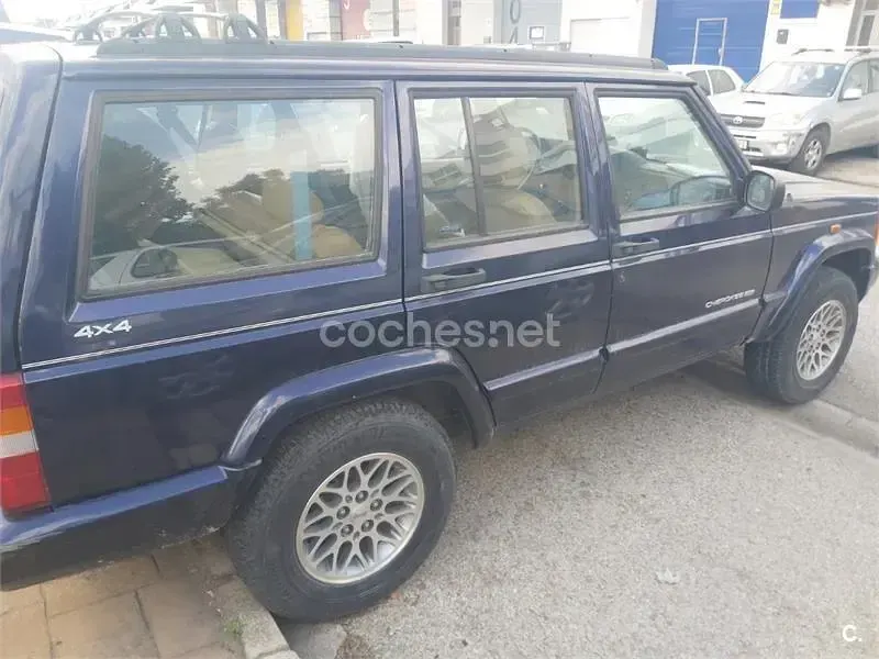Usado Jeep Cherokee 115 CV (84 kW) 1995 Azul SUV