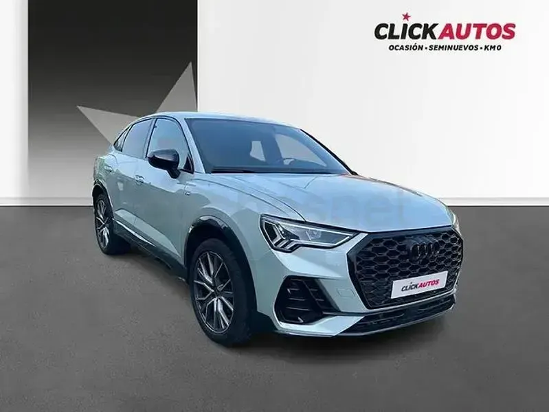 Usado Audi Q3 Sportback 150 CV (110 kW) 2024 Gris / plata SUV