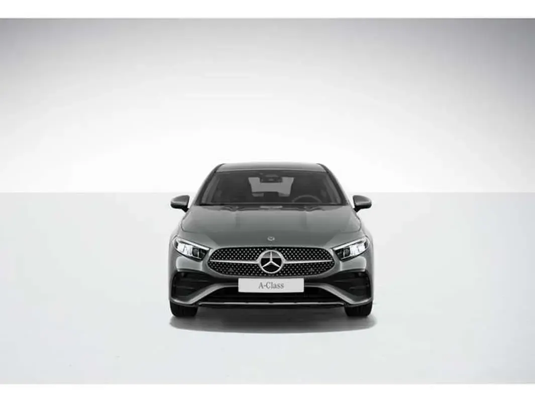 Usado Mercedes A220 151 CV (111 kW) 2024 Gris Utilitario