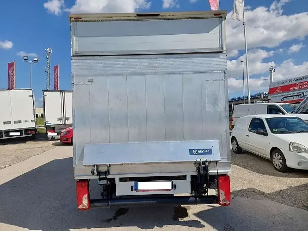 Usado Mercedes Sprinter 150 CV (110 kW) 2023 Blanco Van