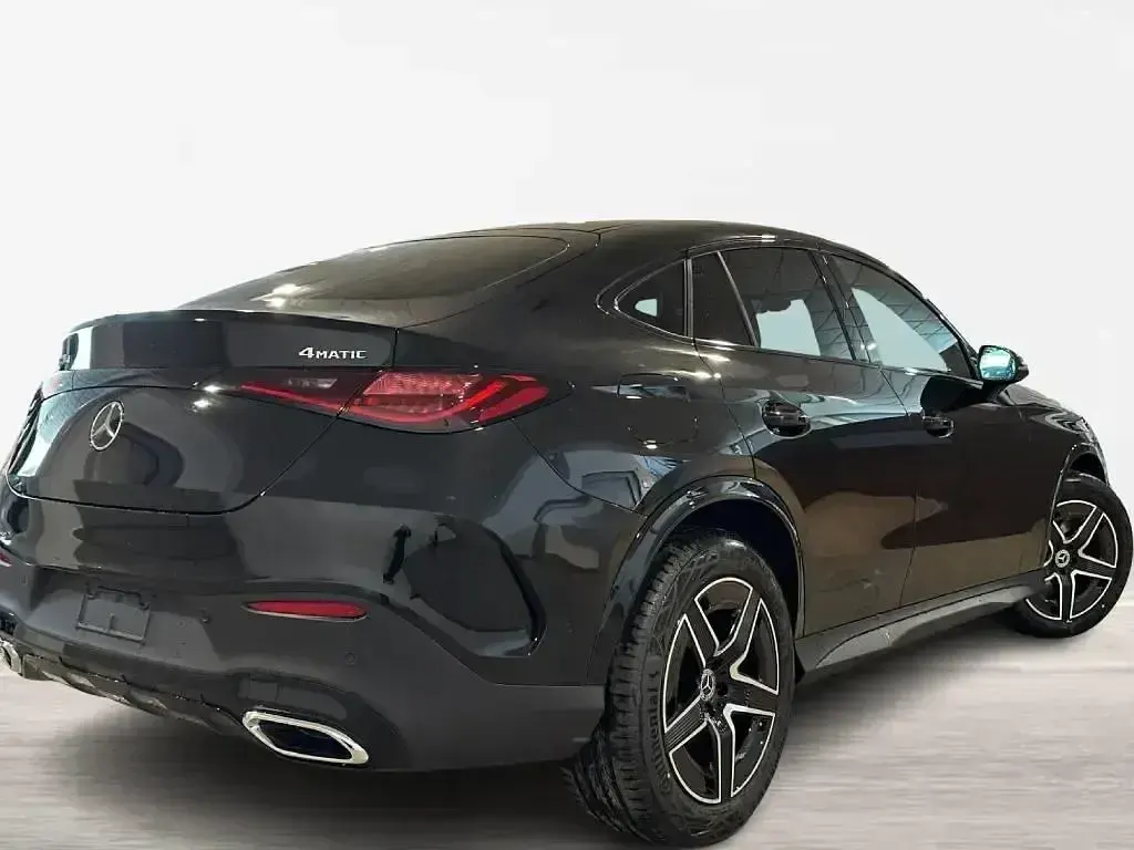 Novo Mercedes GLC220 197 HP (144 kW) 2026 Preto SUV