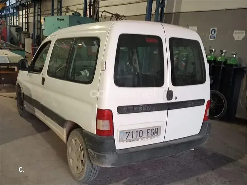 Usado Citroën Berlingo 75 HP (55 kW) 2009 Branco Monovolume