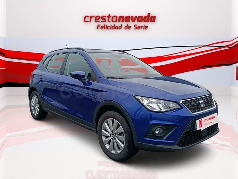 Usado Seat Arona Style 110 CV (80 kW) 2021 Azul SUV