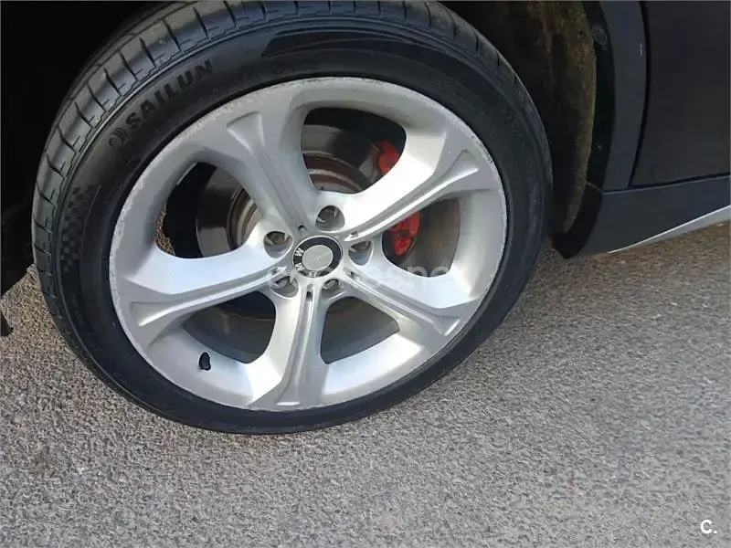 Usado BMW X1 143 CV (105 kW) 2010 Negro SUV
