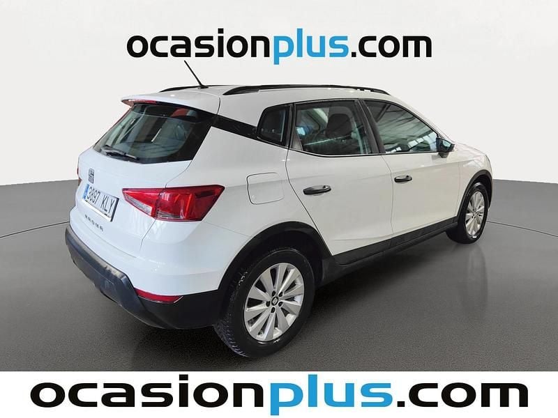 Usado Seat Arona Reference 95 CV (69 kW) 2018 Blanco SUV