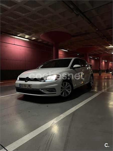 Usado VW Golf VII Advance 115 CV (84 kW) 2018 Blanco Berlina