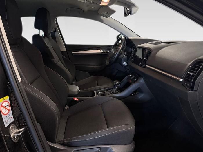 Usado Skoda Karoq Selection 150 CV (110 kW) 2025 Negro SUV