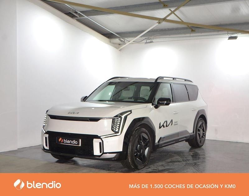 Blanco Usado 2023 Kia EV9 2 SUV | 73.990 € (Precio justo) - Imagen 1/4