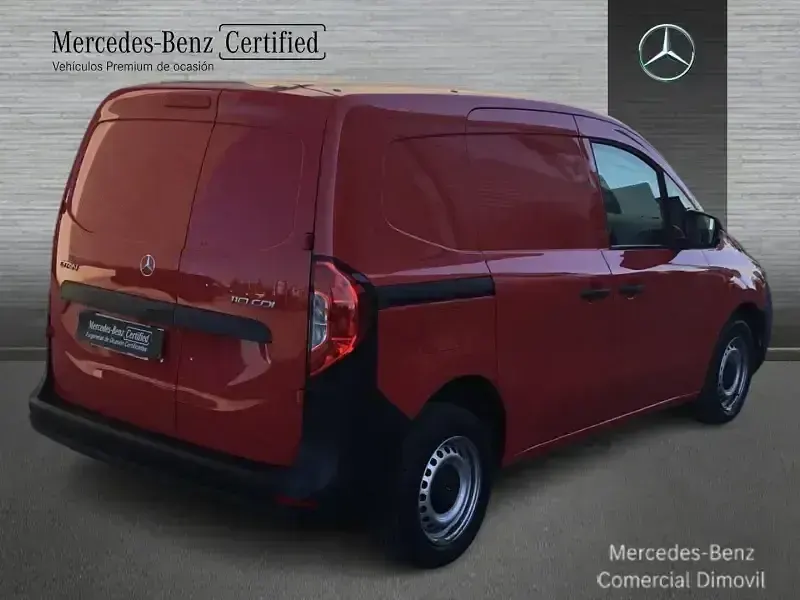 Usado Mercedes Citan 110 95 CV (69 kW) 2022 Rojo Monovolumen