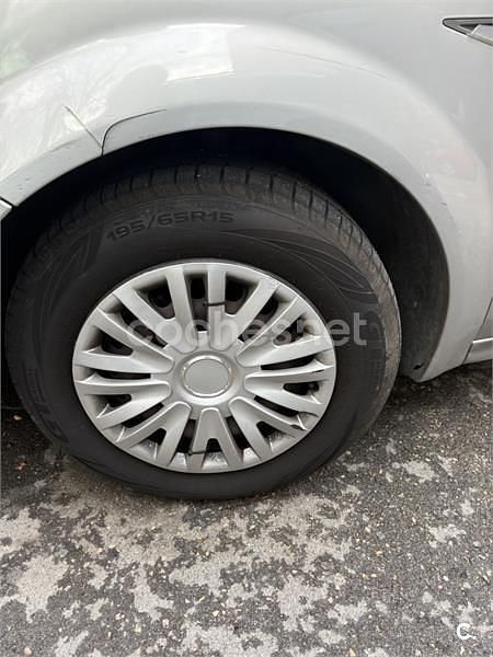 Usado Renault Scénic II Authentique 100 CV (73 kW) 2006 Gris / plata Monovolumen