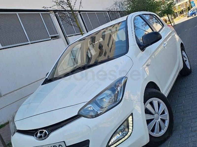 Brugt Hyundai i20 85 HK (62 kW) 2013 Hvid Hatchback