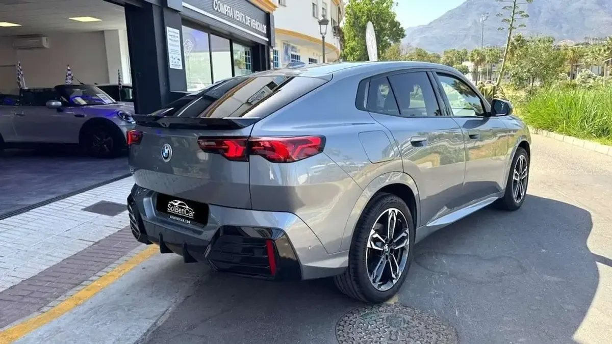Usado BMW X2 Comfort Edition 150 CV (110 kW) 2025 Gris SUV