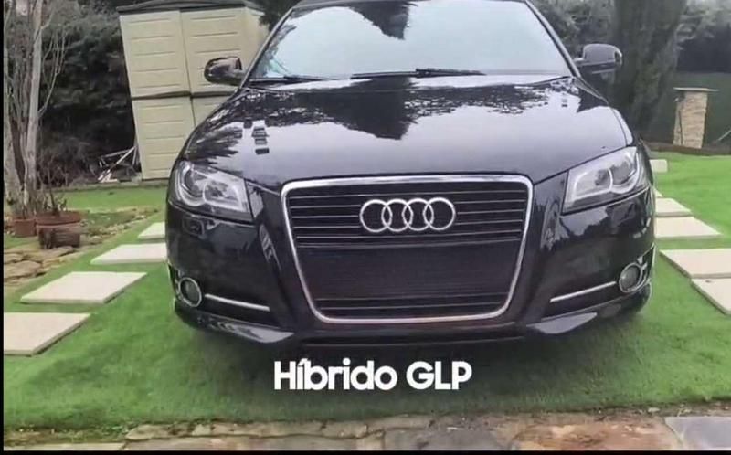 Usado Audi A3 Cabriolet Attraction 105 CV (77 kW) 2011 Negro Descapotable