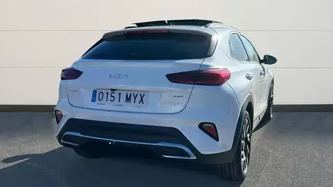 Usado Kia XCeed 141 CV (103 kW) 2025 Blanco SUV
