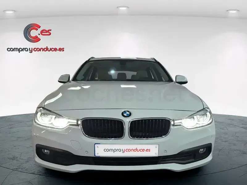 Usado BMW 320 Luxury Line 190 CV (139 kW) 2015 Blanco Familiar
