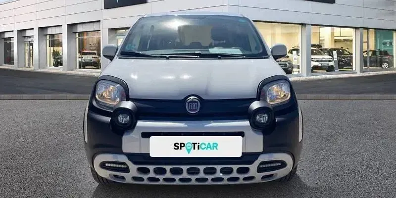 Usado Fiat Panda Cross Cross 69 CV (50 kW) 2023 Blanco Utilitario