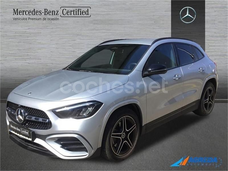 Gris / plata Usado 2024 Mercedes GLA200 SUV | 43.900 € (Un poco caro) - Imagen 1/4