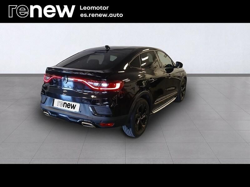 Usado Renault Arkana Engineered 145 CV (106 kW) 2023 Negro SUV