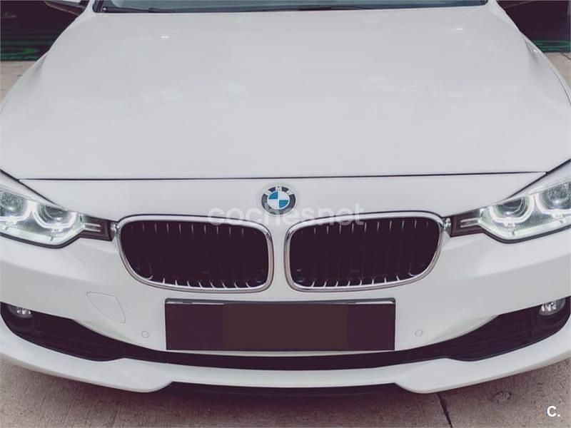 Blanco Usado 2014 BMW 318 Berlina | 12.800 € (Buen precio) - Imagen 1/4