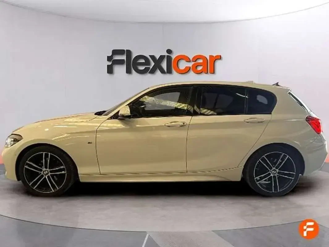Usado BMW 120 184 CV (135 kW) 2018 Blanco Berlina