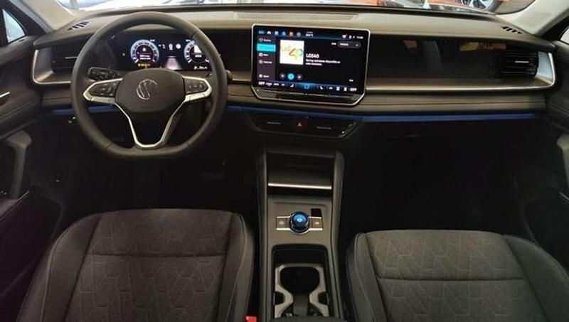 Usado VW Tayron 150 CV (110 kW) 2025 Gris SUV