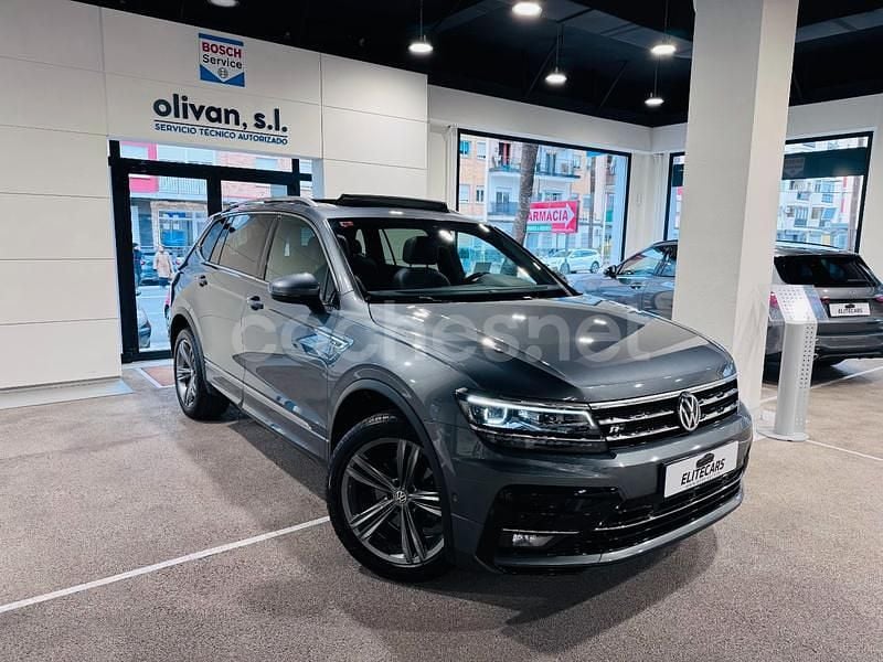 Usado VW Tiguan Allspace Sportline 150 CV (110 kW) 2020 Gris / plata SUV