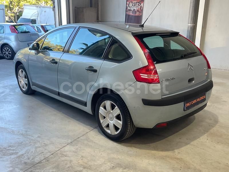 Usado Citroën C4 110 CV (80 kW) 2006 Gris / plata Berlina