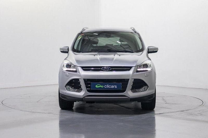 Usado Ford Kuga Titanium 140 CV (102 kW) 2015 Gris SUV
