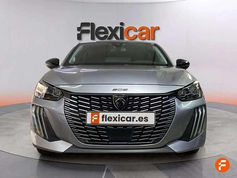 Usado Peugeot 208 Allure 101 CV (74 kW) 2025 Gris Utilitario