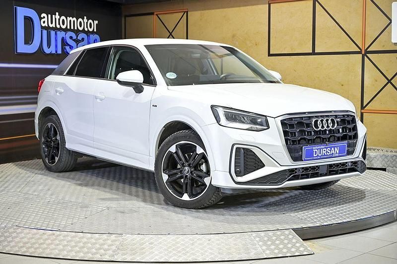 Usado Audi Q2 S-Line 116 CV (85 kW) 2022 Blanco SUV