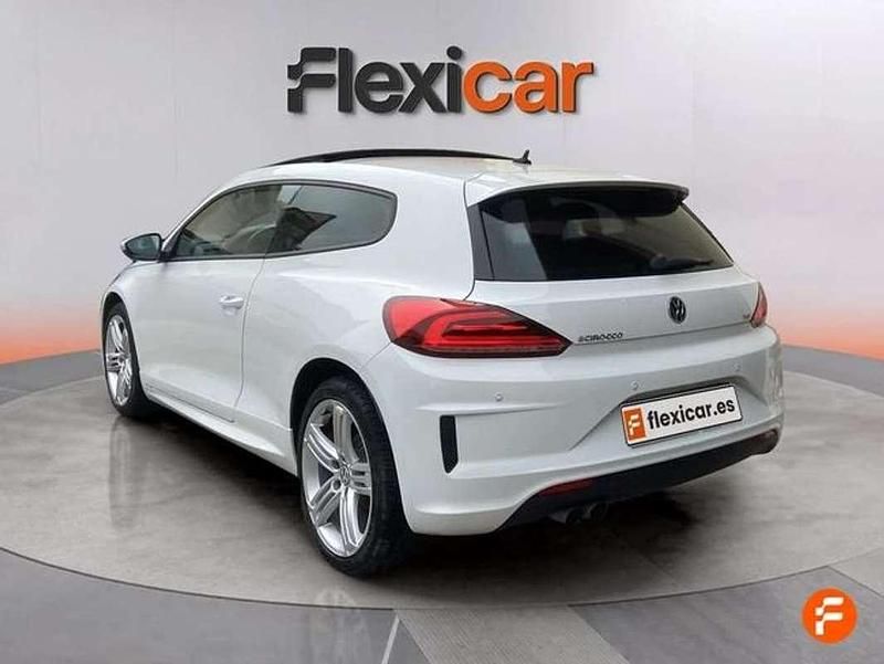 Usado VW Scirocco R-line 125 CV (91 kW) 2016 Blanco Coupe