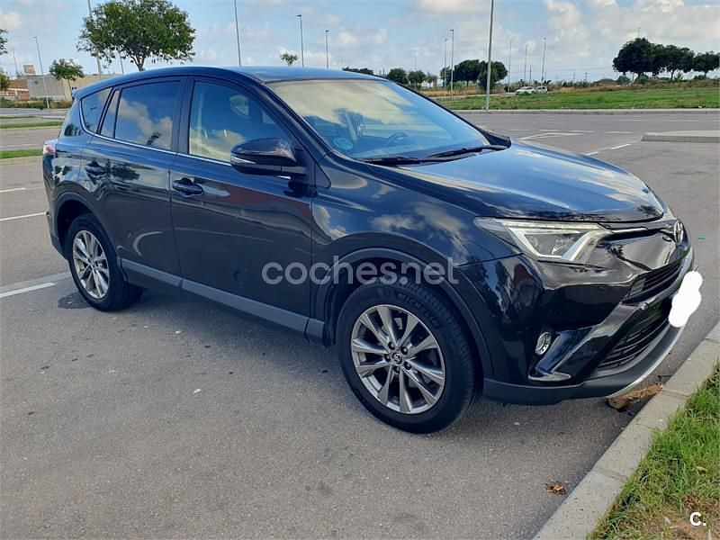 Negro Usado 2016 Toyota RAV4 Advance SUV | 14.500 € (Precio justo) - Imagen 1/4