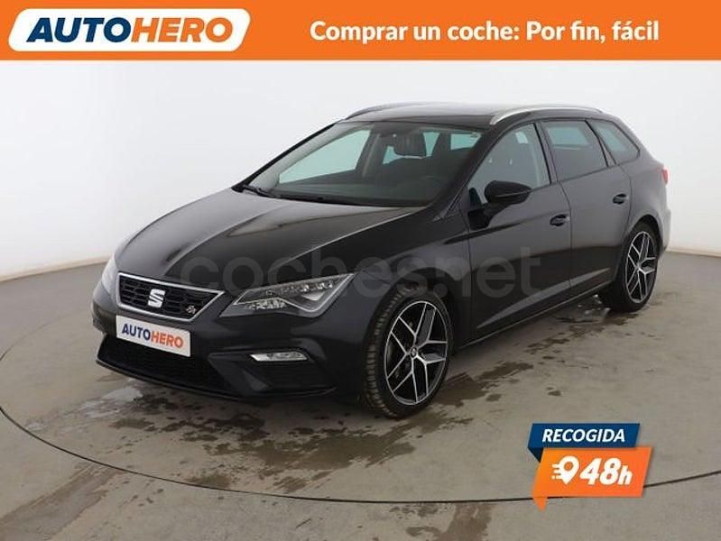 Usado Seat Leon FR 150 CV (110 kW) 2017 Negro Familiar