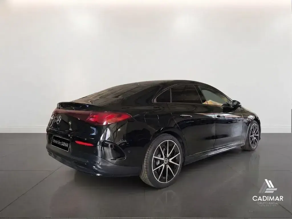 Nuevo Mercedes CLA180 136 CV (100 kW) 2026 Negro Berlina