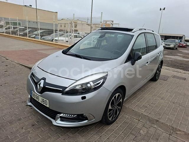 Gris / plata Usado 2014 Renault Grand Scénic III Bose Edition Monovolumen | 7499 € (Precio justo) - Imagen 1/4