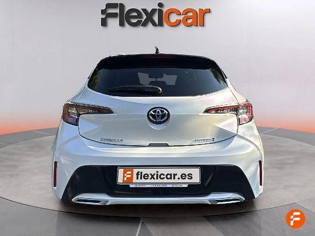 Usado Toyota Corolla 180 CV (132 kW) 2019 Blanco Berlina
