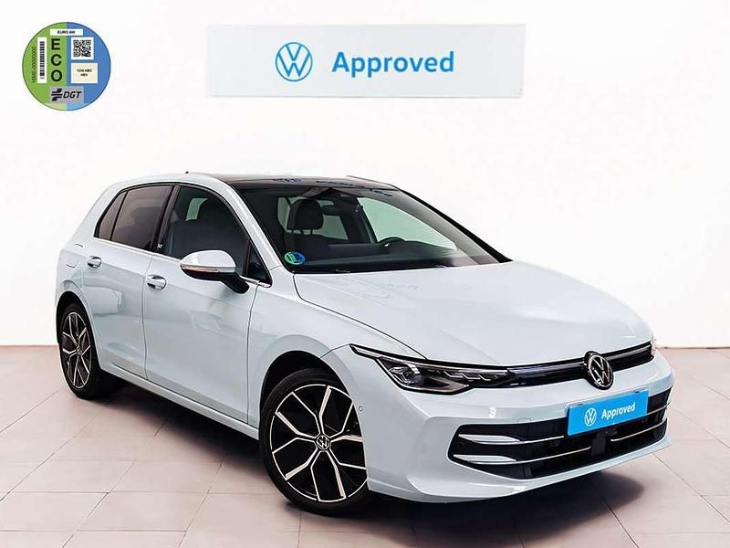 Plateado Usado 2024 VW Golf VIII Utilitario | 33.990 € (Caro) - Imagen 1/4