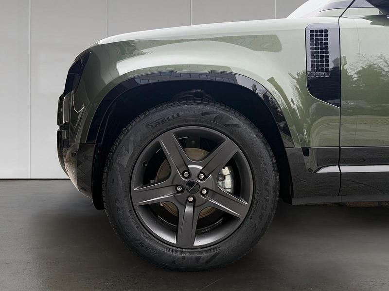 Usado Land Rover Defender SE Dynamic 249 HP (183 kW) 2026 SUV