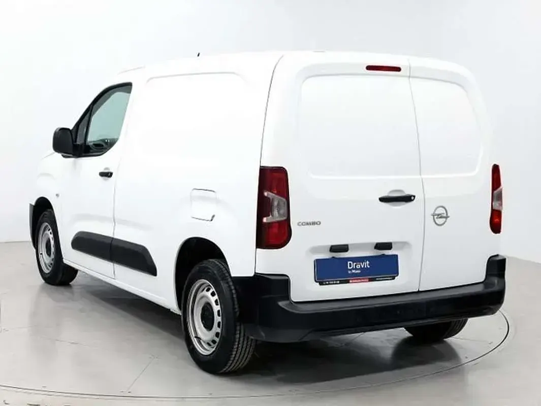 Usado Opel Combo 102 CV (75 kW) 2021 Blanco Monovolumen