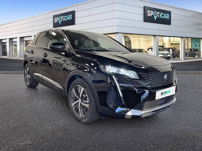 Usado Peugeot 3008 Allure 130 CV (95 kW) 2023 Negro SUV