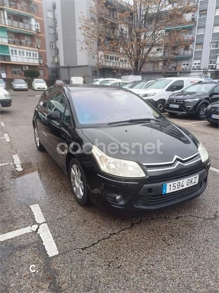 Usado Citroën C4 120 CV (88 kW) 2008 Negro Berlina