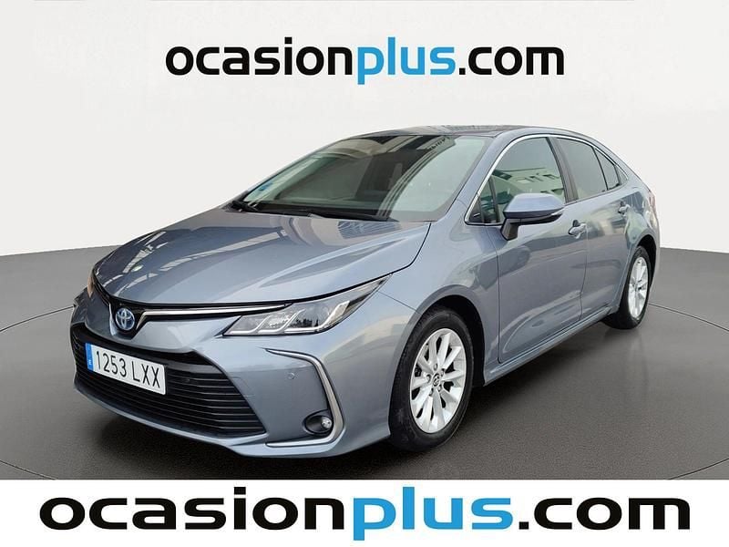 Usado Toyota Corolla Active 122 CV (89 kW) 2022 Gris Berlina