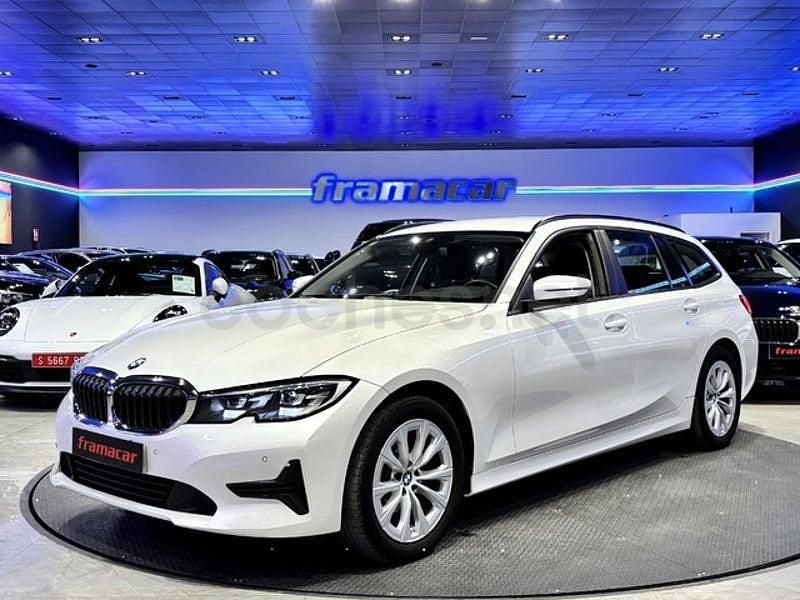 Usado BMW 318 150 CV (110 kW) 2021 Blanco Familiar