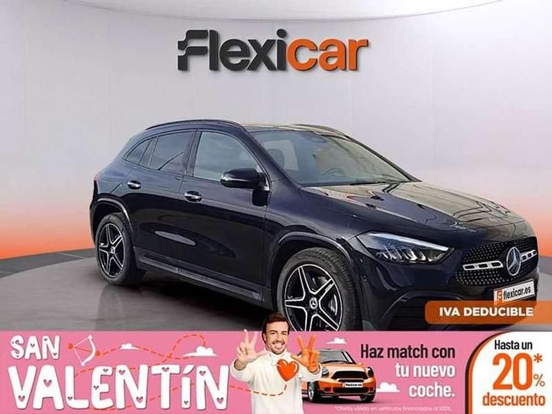 Usado Mercedes GLA200 150 CV (110 kW) 2025 Negro SUV